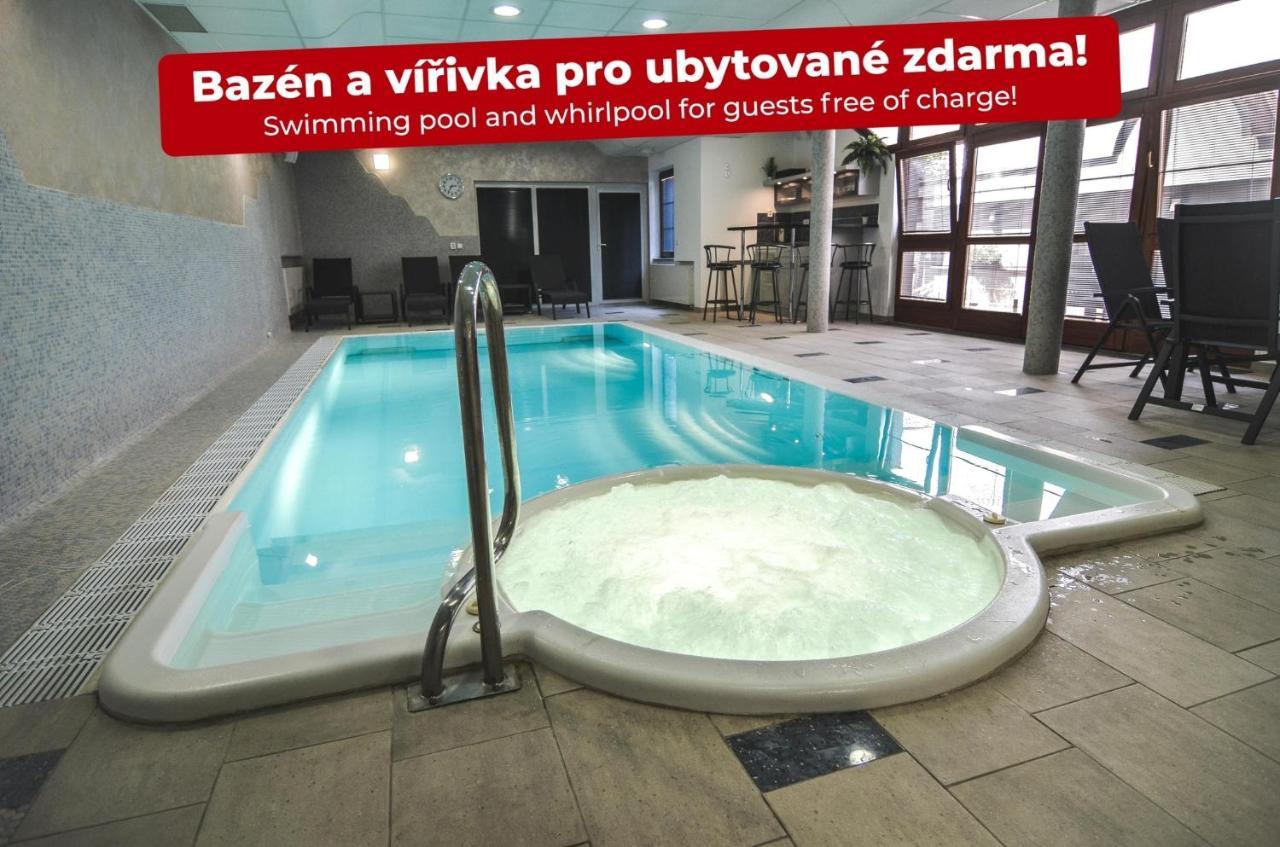 Penzion Pod Radnici Otel Hustopeče Dış mekan fotoğraf